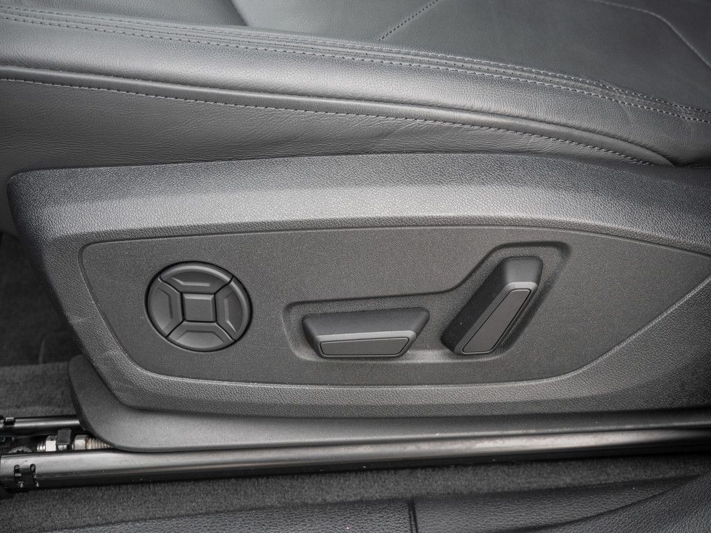 Audi Q3 40 TFSI quattro advanced - Samsaru's Car Outlet