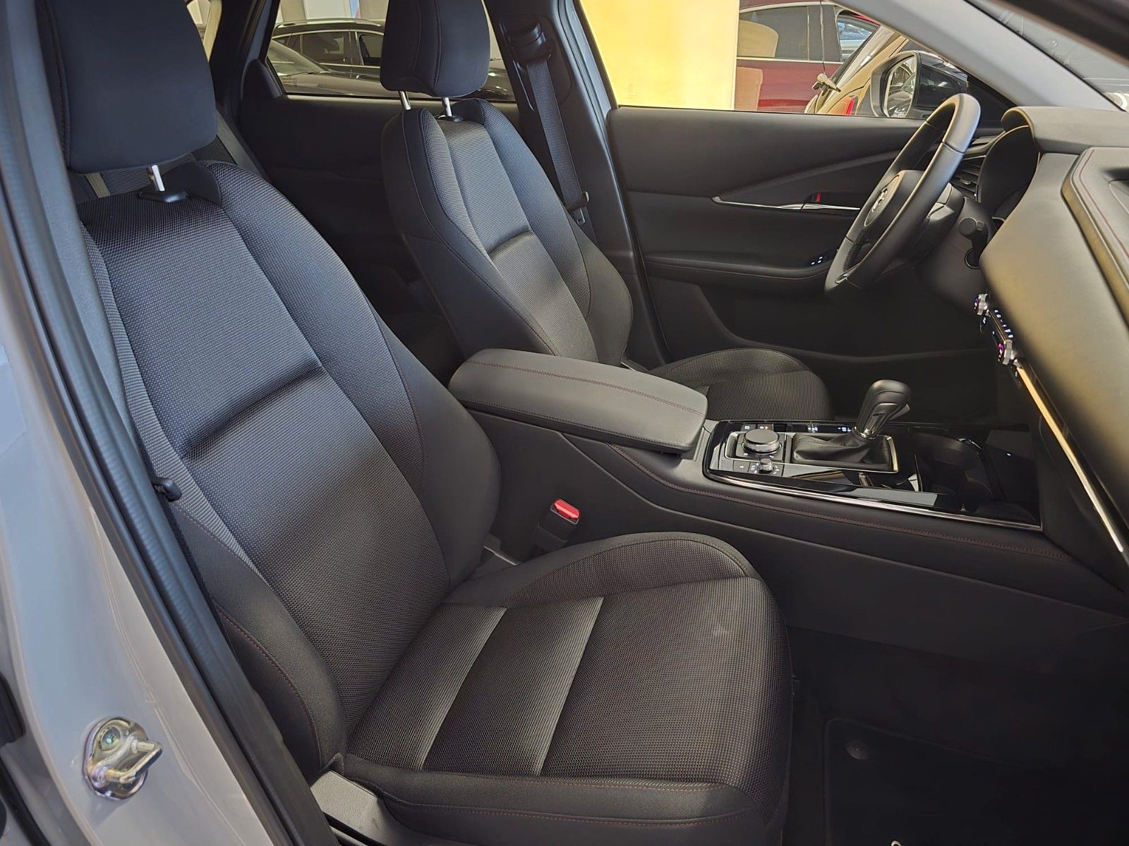 Mazda CX-30 Homura FWD 2025 *140 PS/2,5L AT. *RFK*NAV