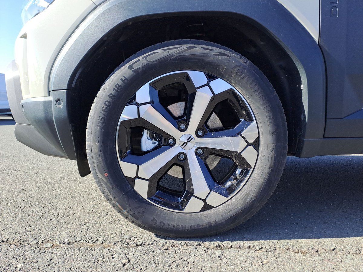 Dacia Duster JOURNEY HYBRID 140 - Samsaru's Car Outlet