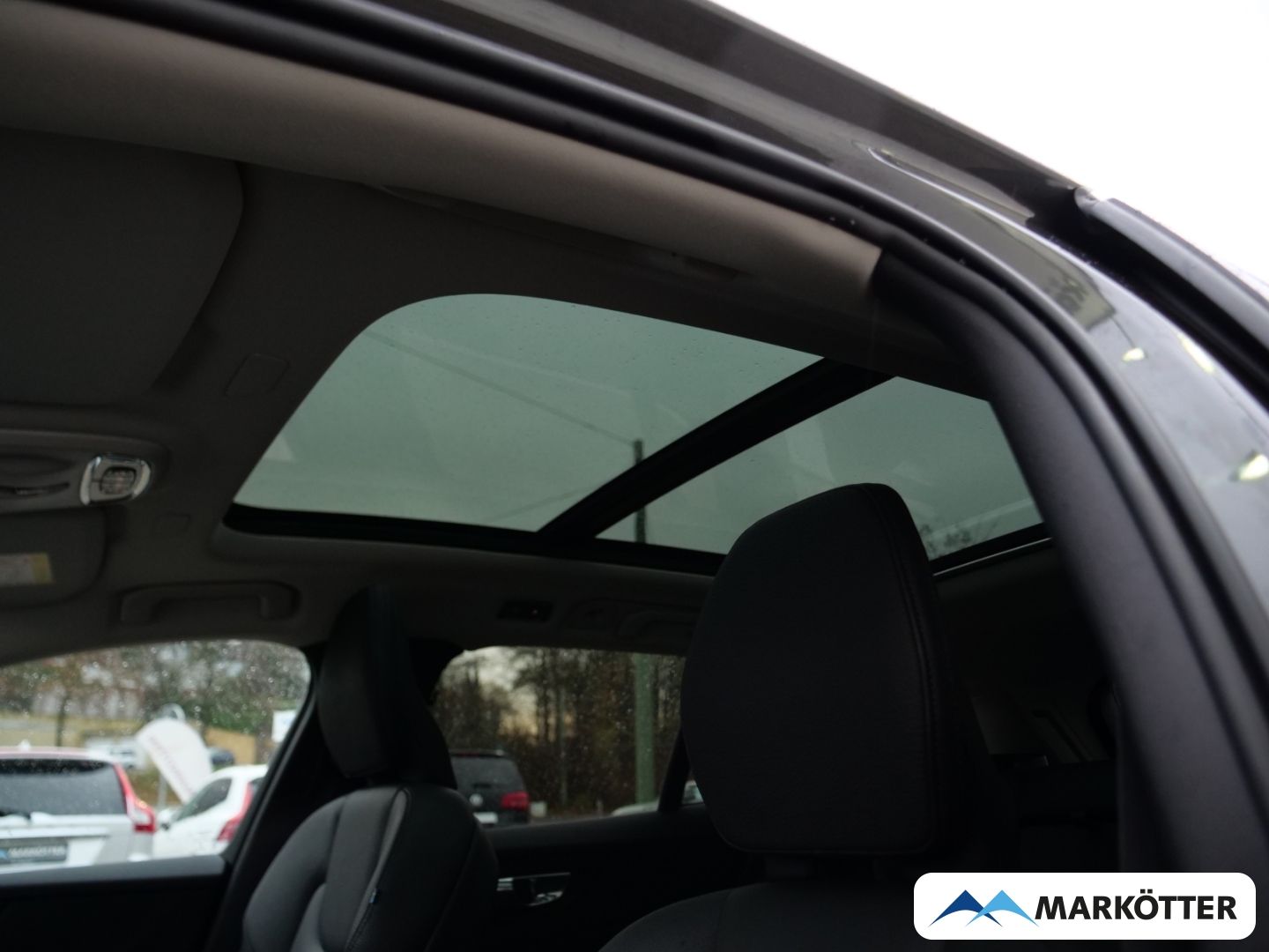 Volvo V60 T6 AWD Recharge Plus Bright  AHK/STHZ/PANO/