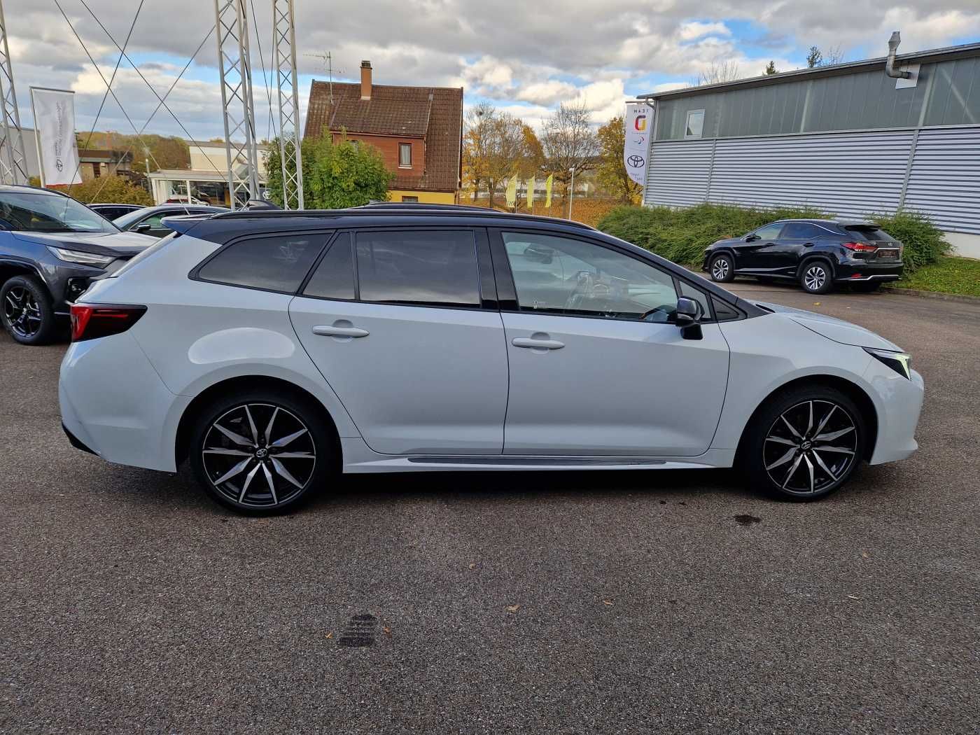 Toyota Corolla Touring Sports Hybrid 2.0 GR Sport