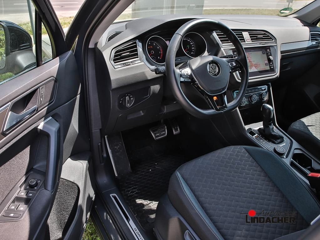Volkswagen Tiguan 2.0 TSI IQ.DRIVE 4M - Samsaru's Car Outlet