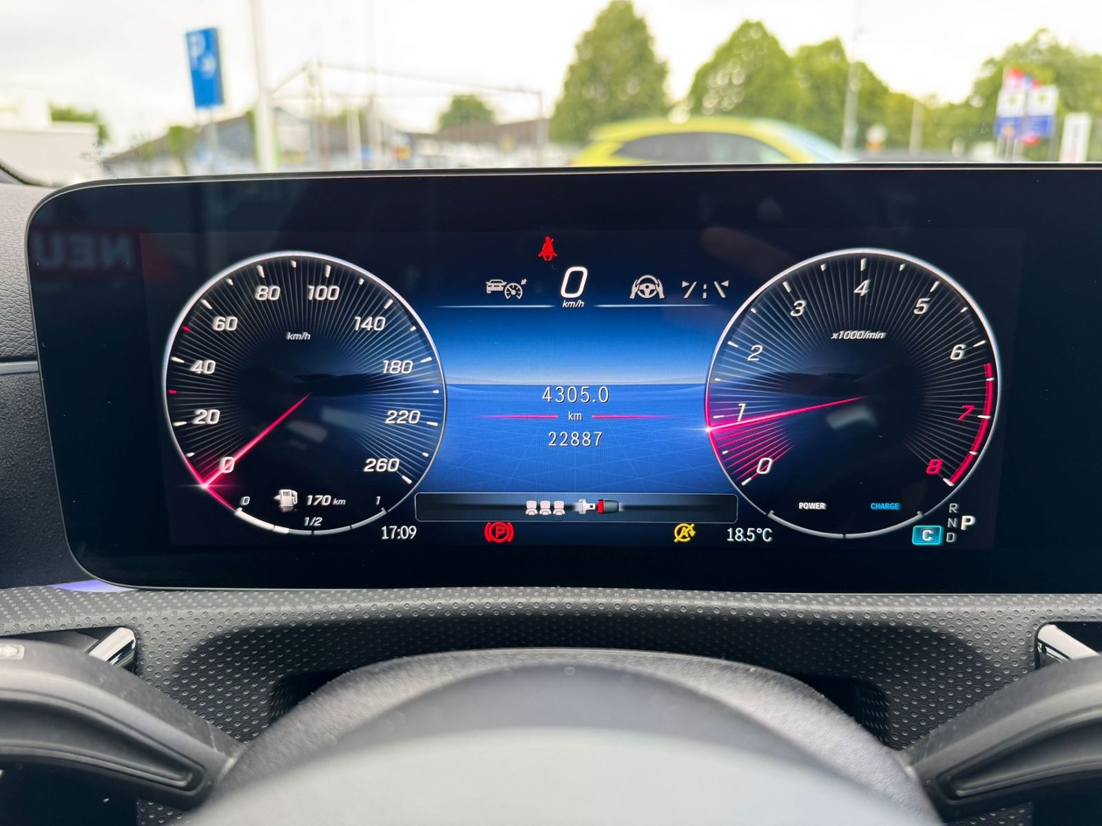 Mercedes-Benz A-Klasse Limousine 250 4Matic AMG-Line - Samsaru's Car Outlet
