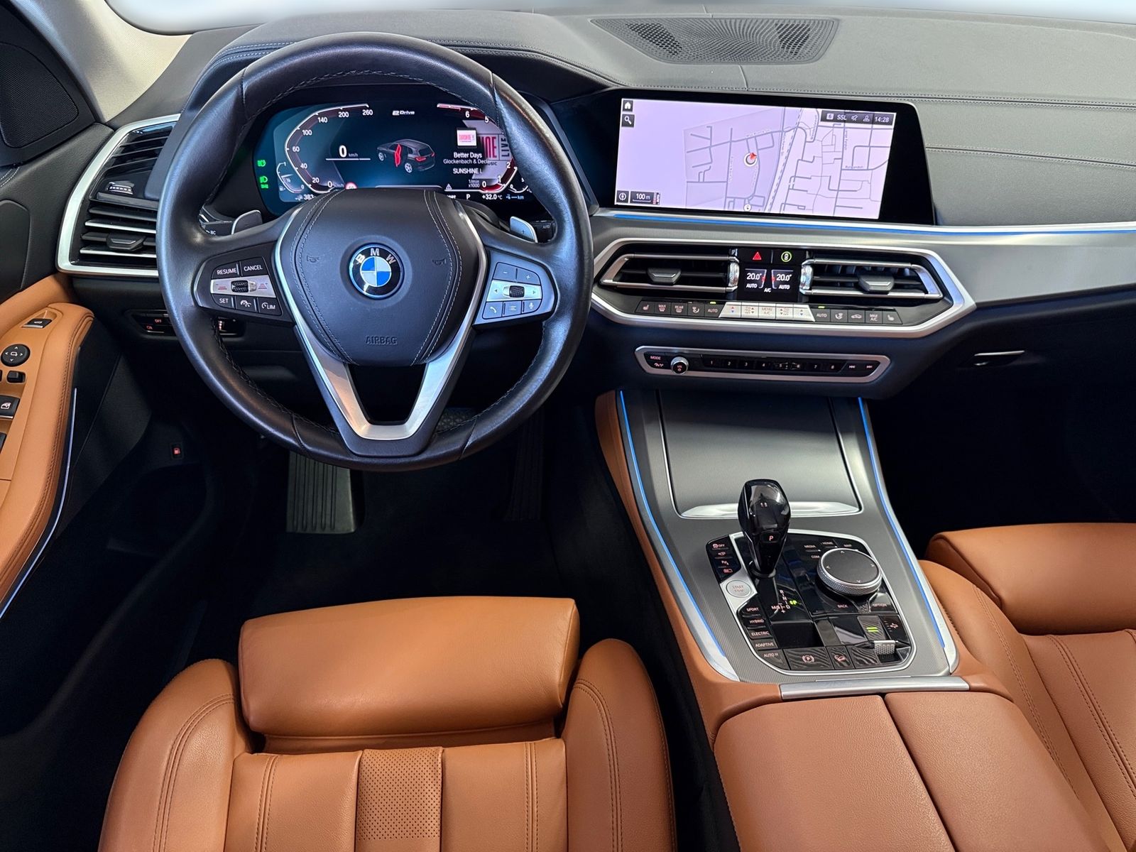 BMW X5xDrive45e*Laser*Navi*360*Panorama*Leder*HUD*