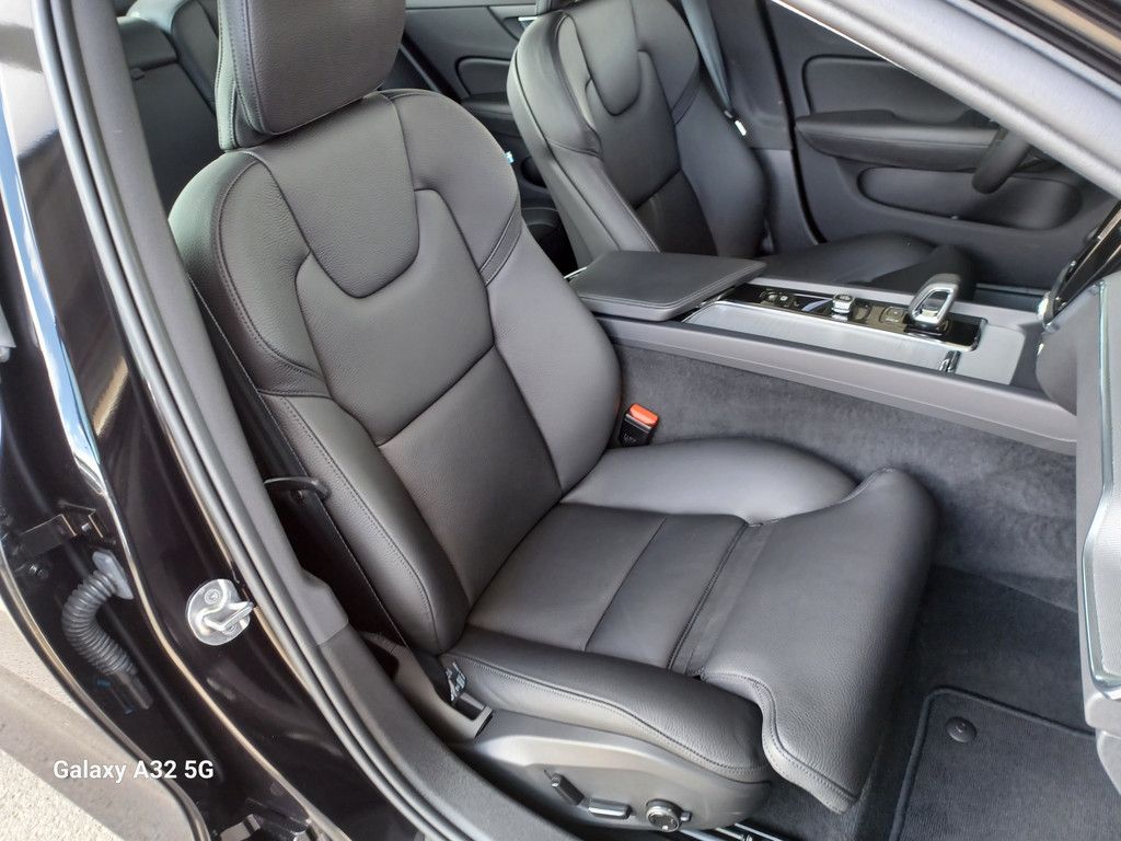 Volvo S60 B5 Ultimate Dark AWD°360°Cam