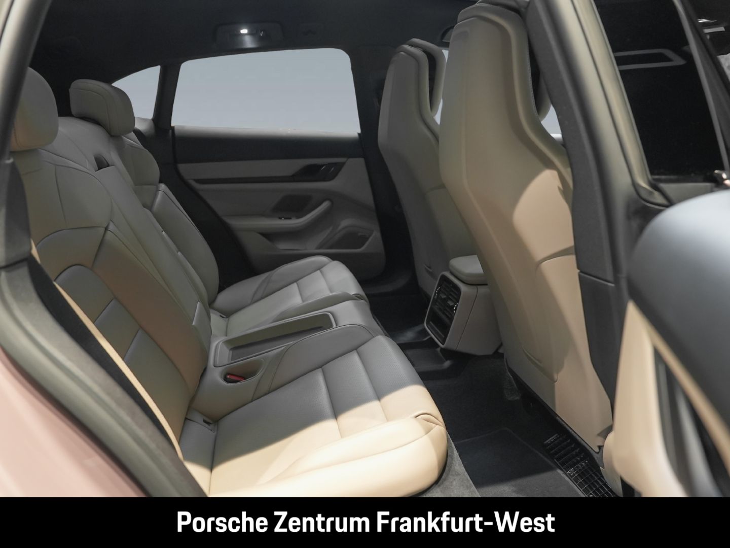Porsche Taycan 4 Cross Turismo Frozenberry BOSE Panorama