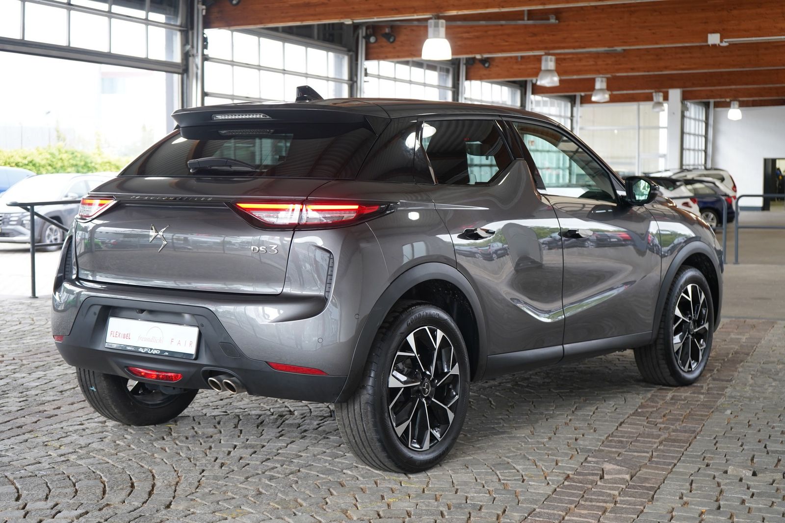 DS Automobiles DS 3  Crossback PureTech 130 Aut. LED ACC Navi 3