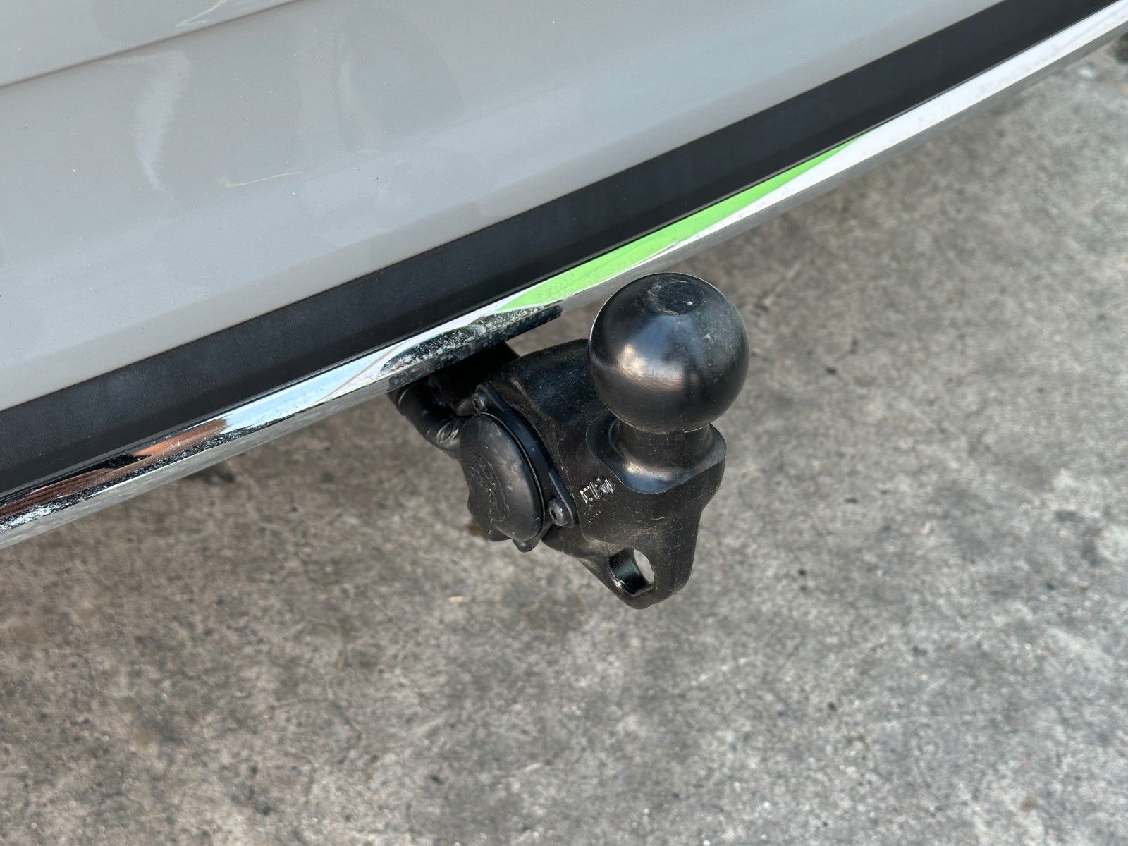 Skoda 150PS DSG Sportline NAVI ACC KAMERA eHK LM19"AHK