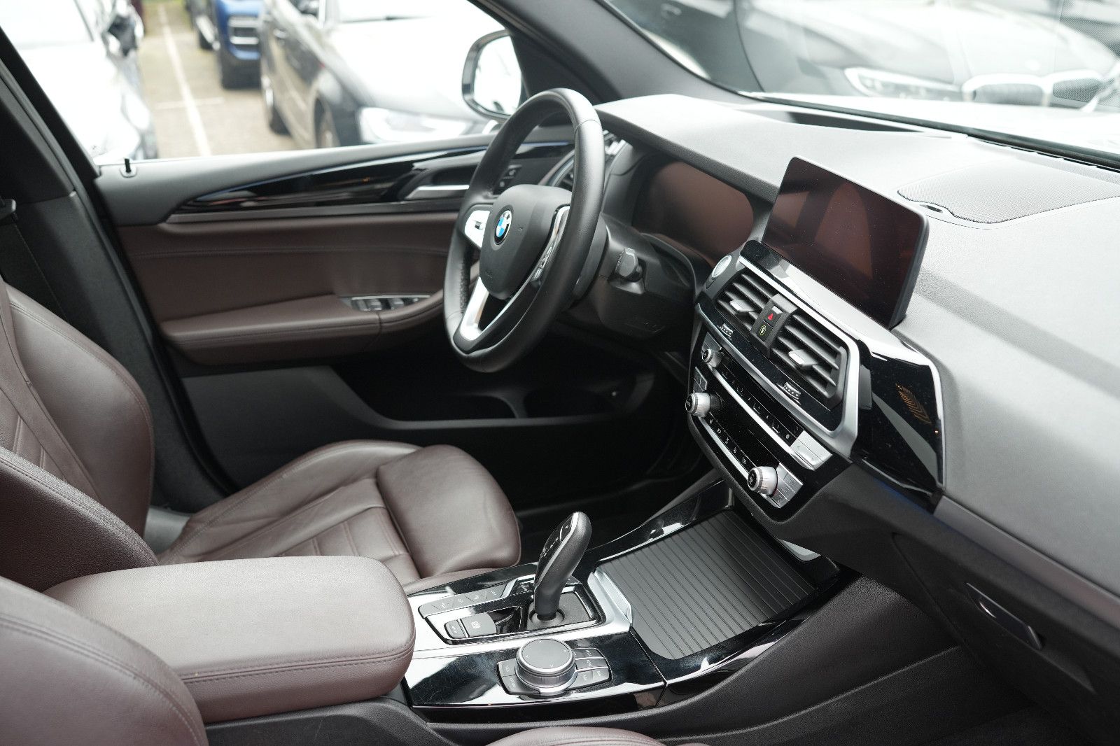 BMW X3 30e X Line xDrive*LED*AHK*PANO*NAV*HEADUP*