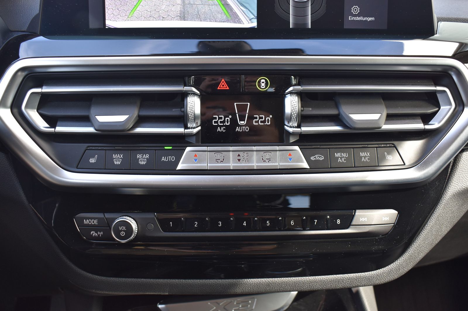 BMW X3 xDrive30e DAB LED WLAN Parkassistent AHK Shz