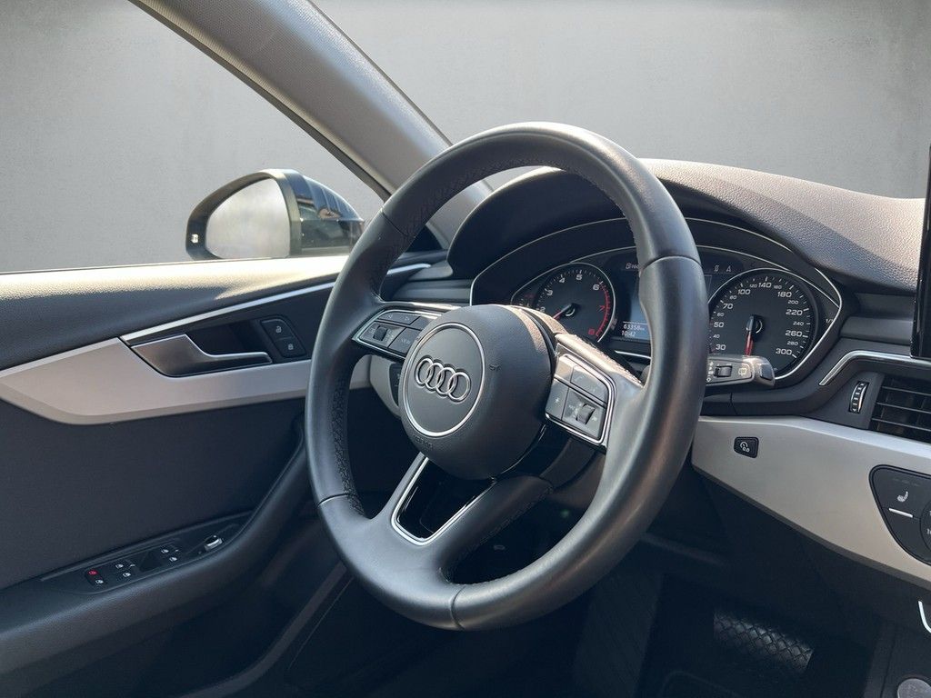 Audi A4 Avant 40 TFSI S tronic - Samsaru's Car Outlet