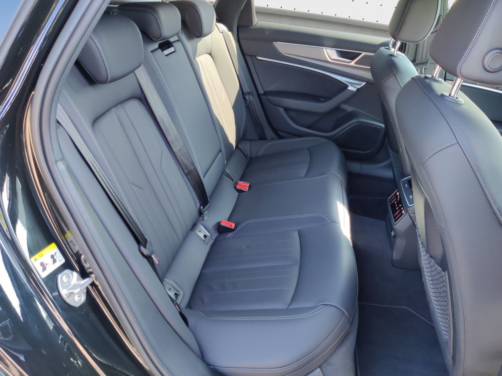 Audi A6 Avant 40 TDI advanced - Samsaru's Car Outlet