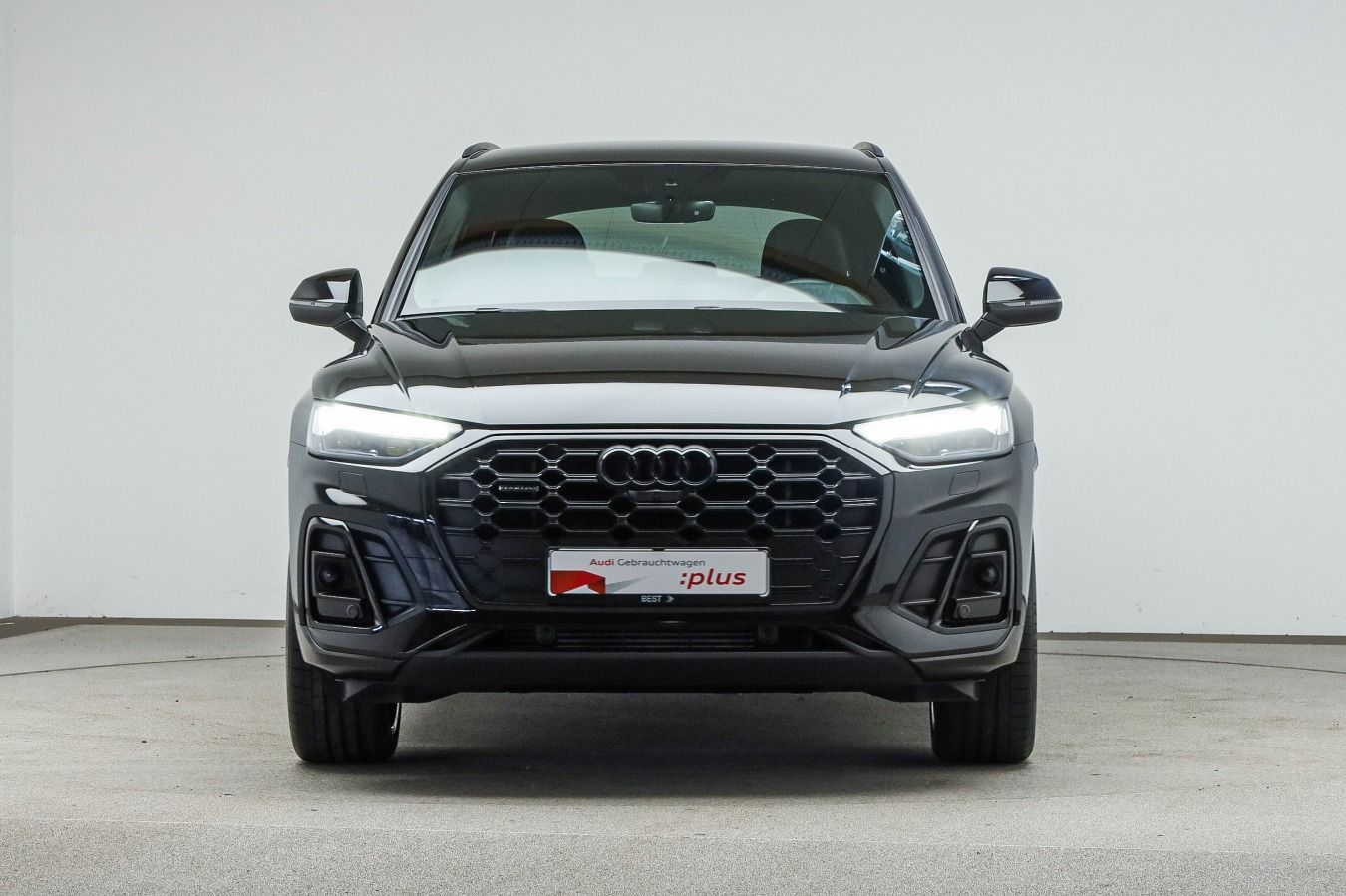 Audi Q5 S line 55 TFSI e qu. AHK, Matrix, Parken, ACC