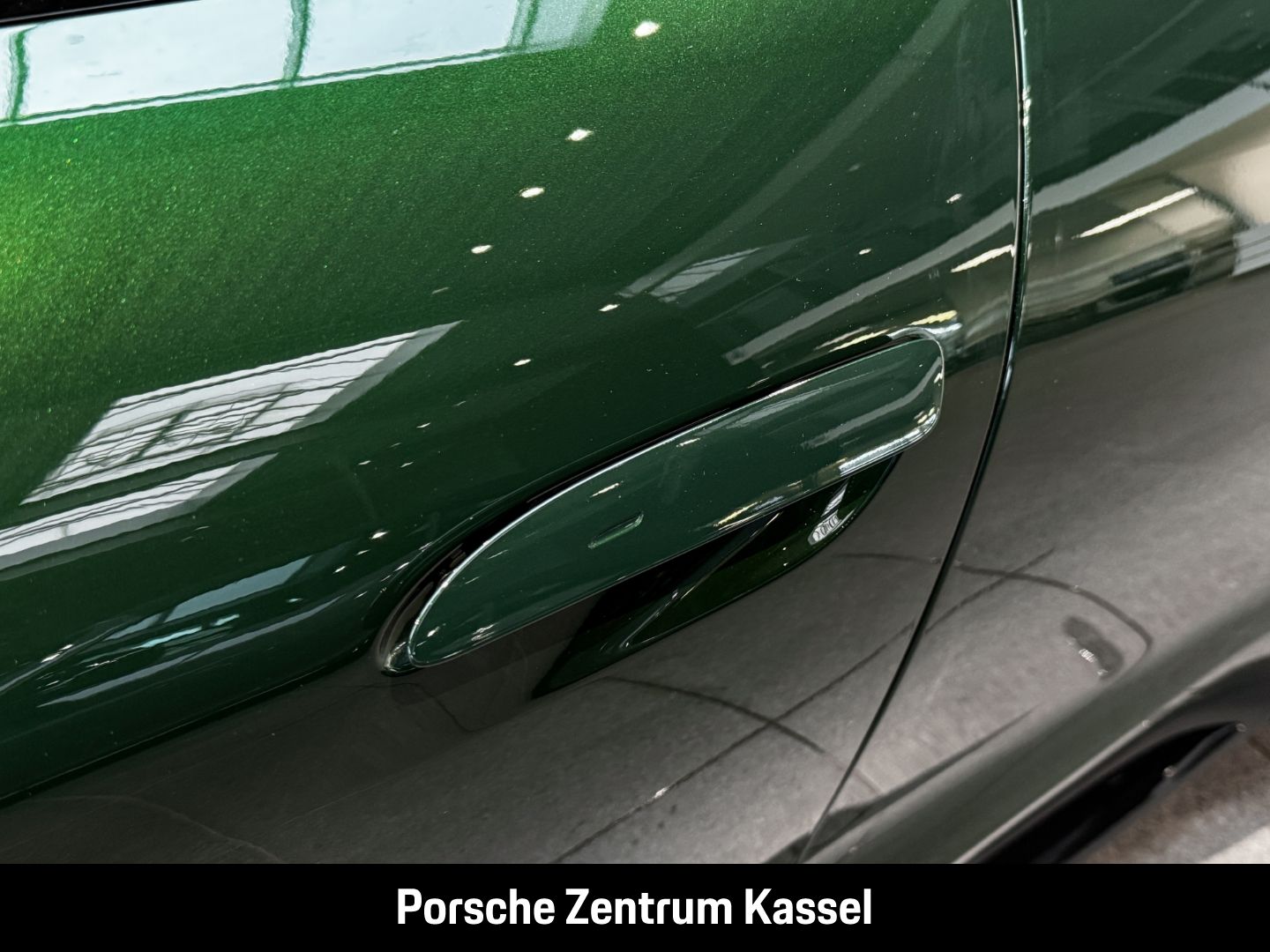 Porsche Taycan 4S Sportpaket Panorama  Bose 360 Kamera