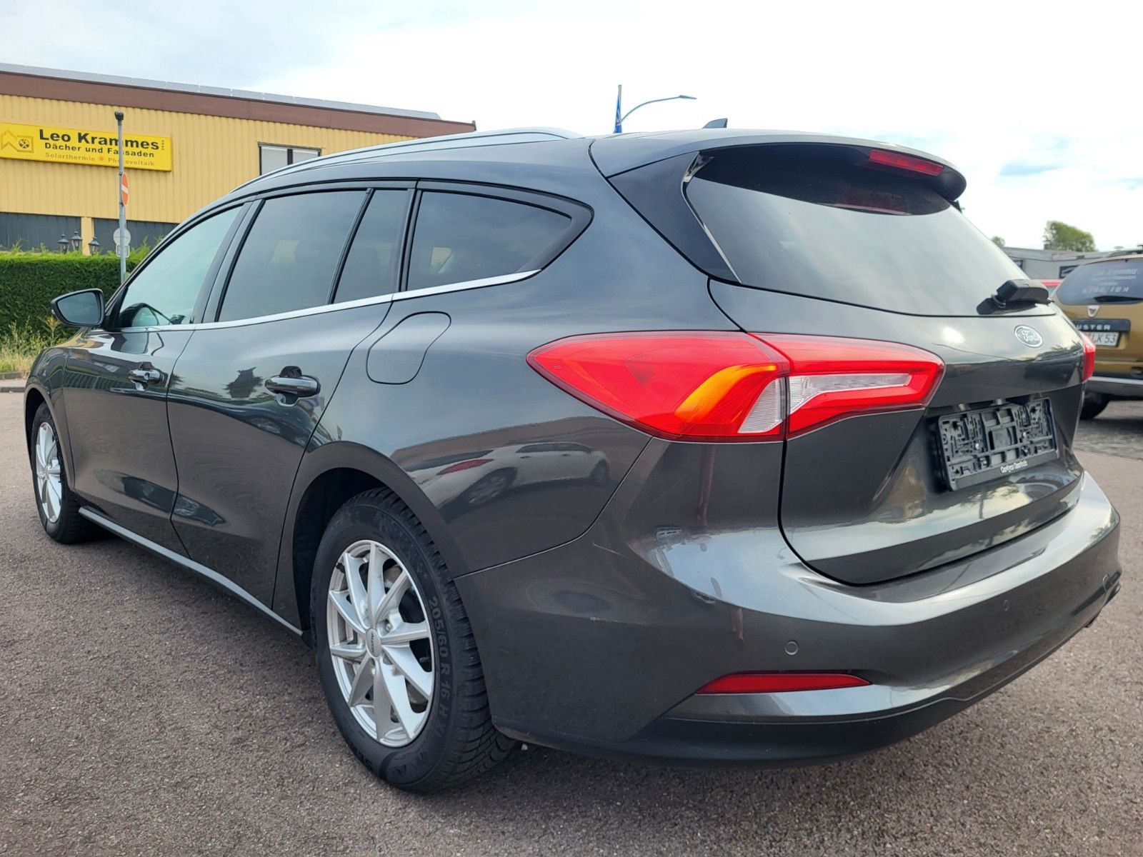 Ford Focus 1.5D - Samsaru's Car Outlet