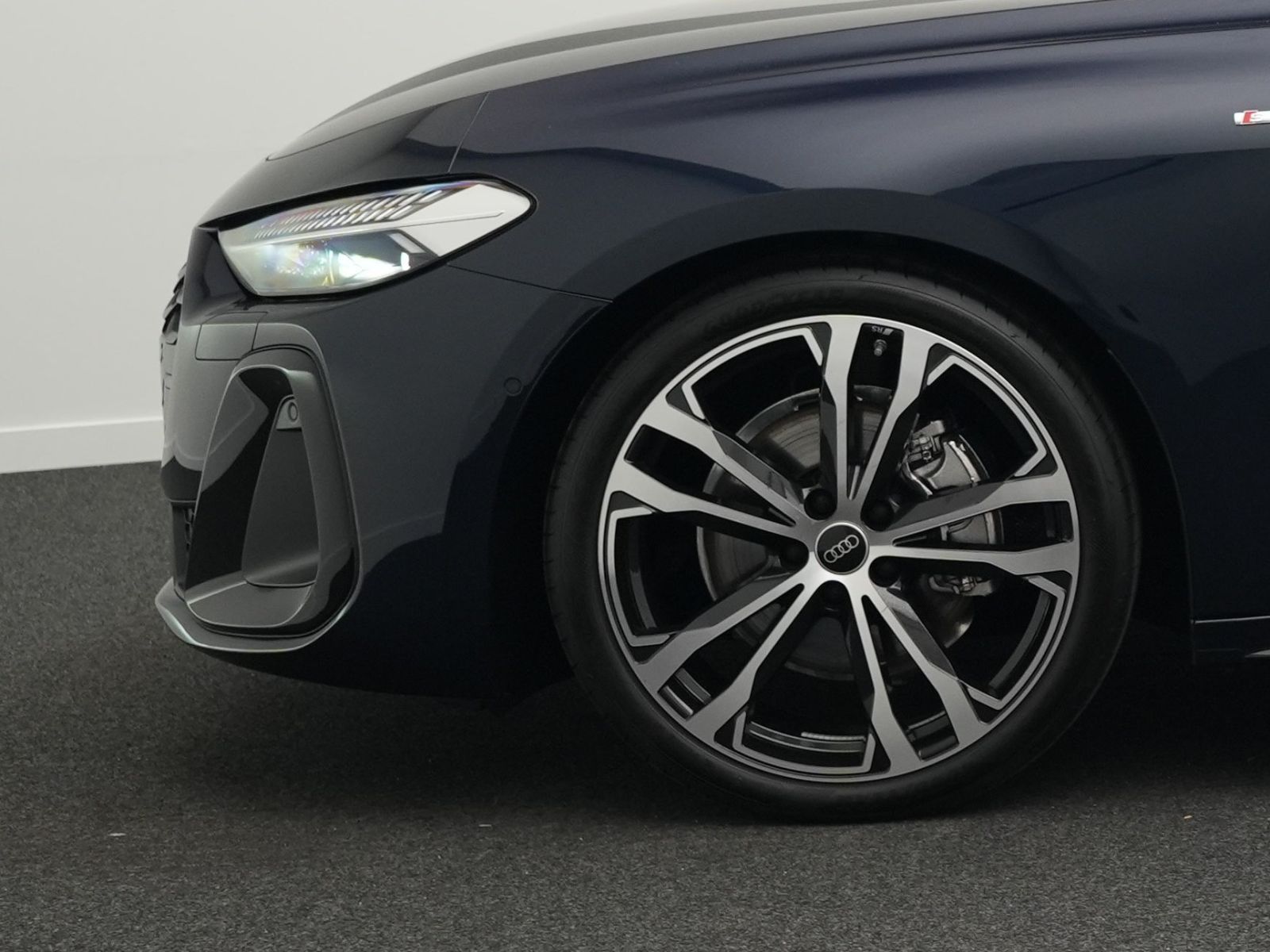 Audi A5 Avant TFSI qu. 2x S line *AHK*PANO*HdUp*20''*