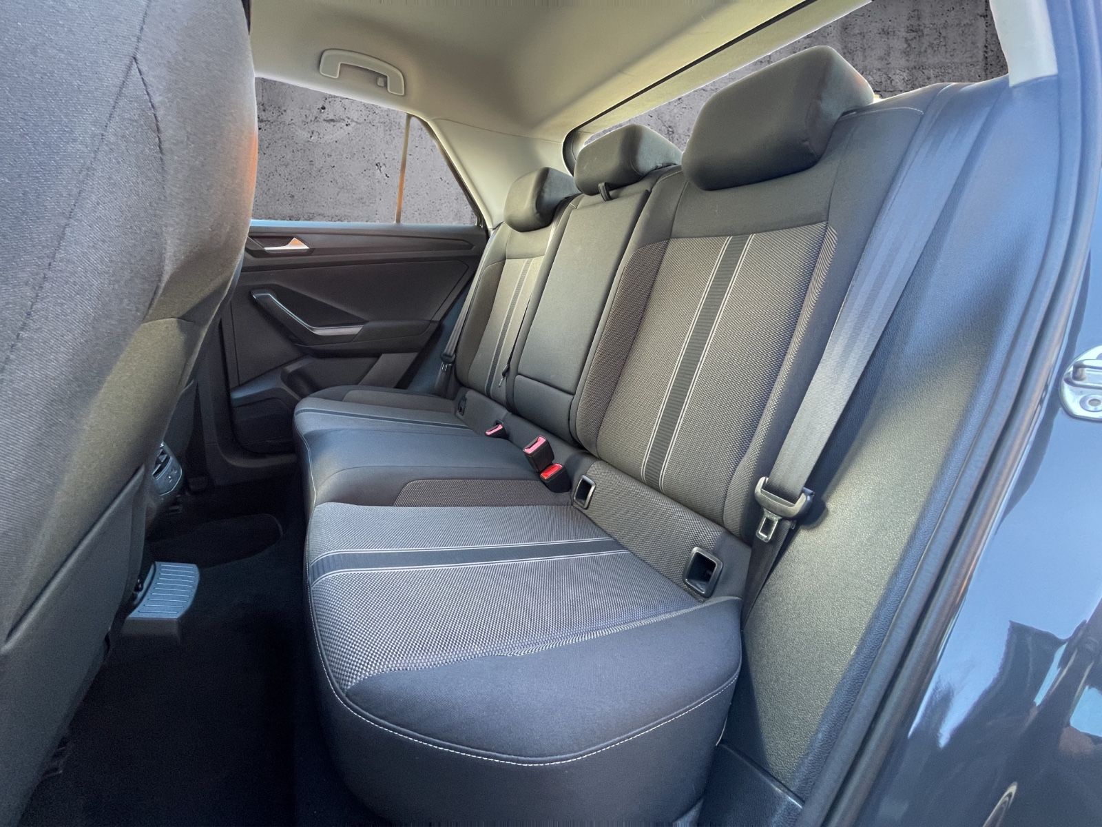 Volkswagen T-Roc Style TDI - Samsaru's Car Outlet