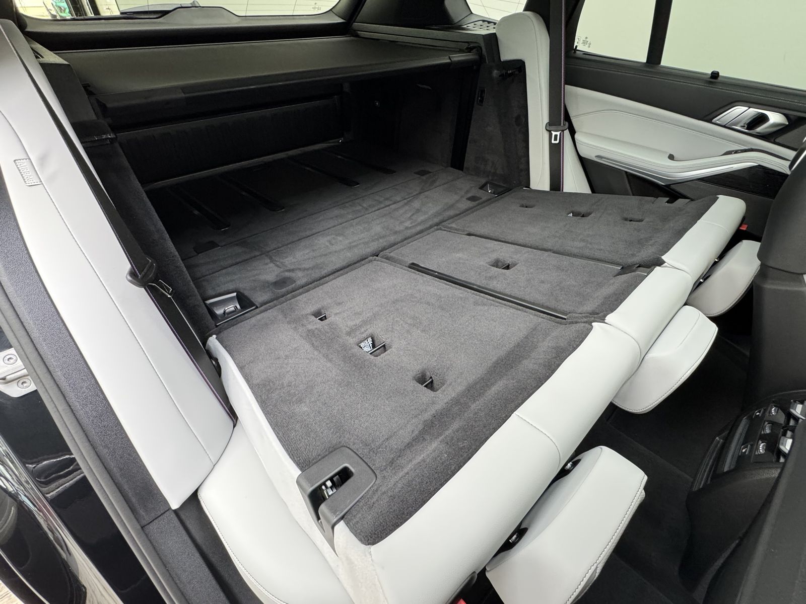 BMW X5 xDrive30d M Sport Pro Luftfeder Pano ACC 360°