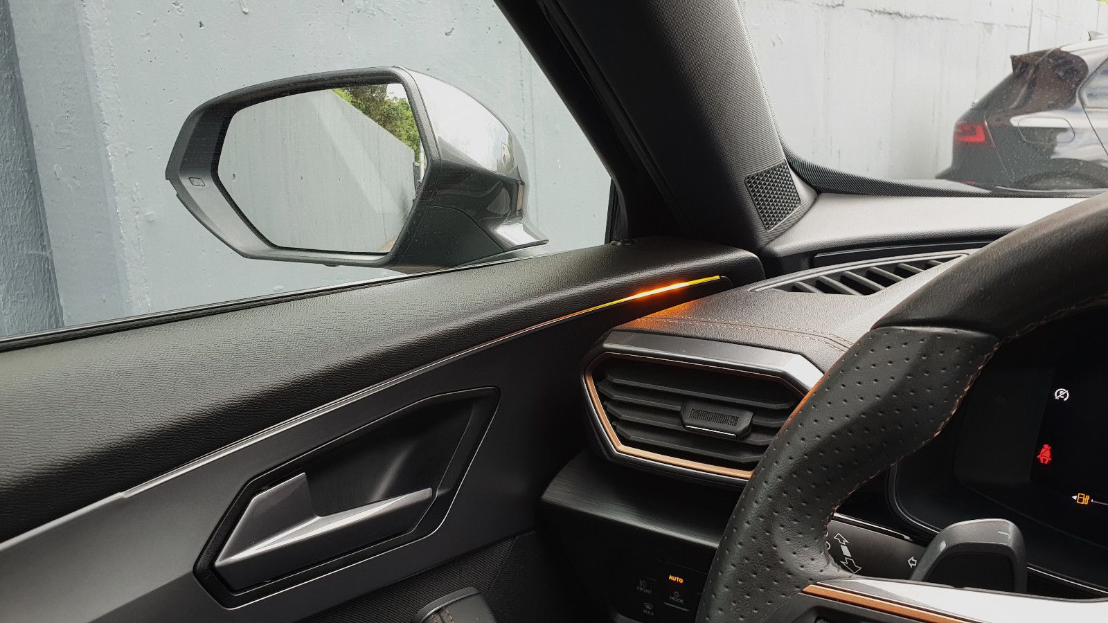 Cupra Formentor 1.4 e-HYBRID VZ DSG Pano/SSL/ACC/AHK