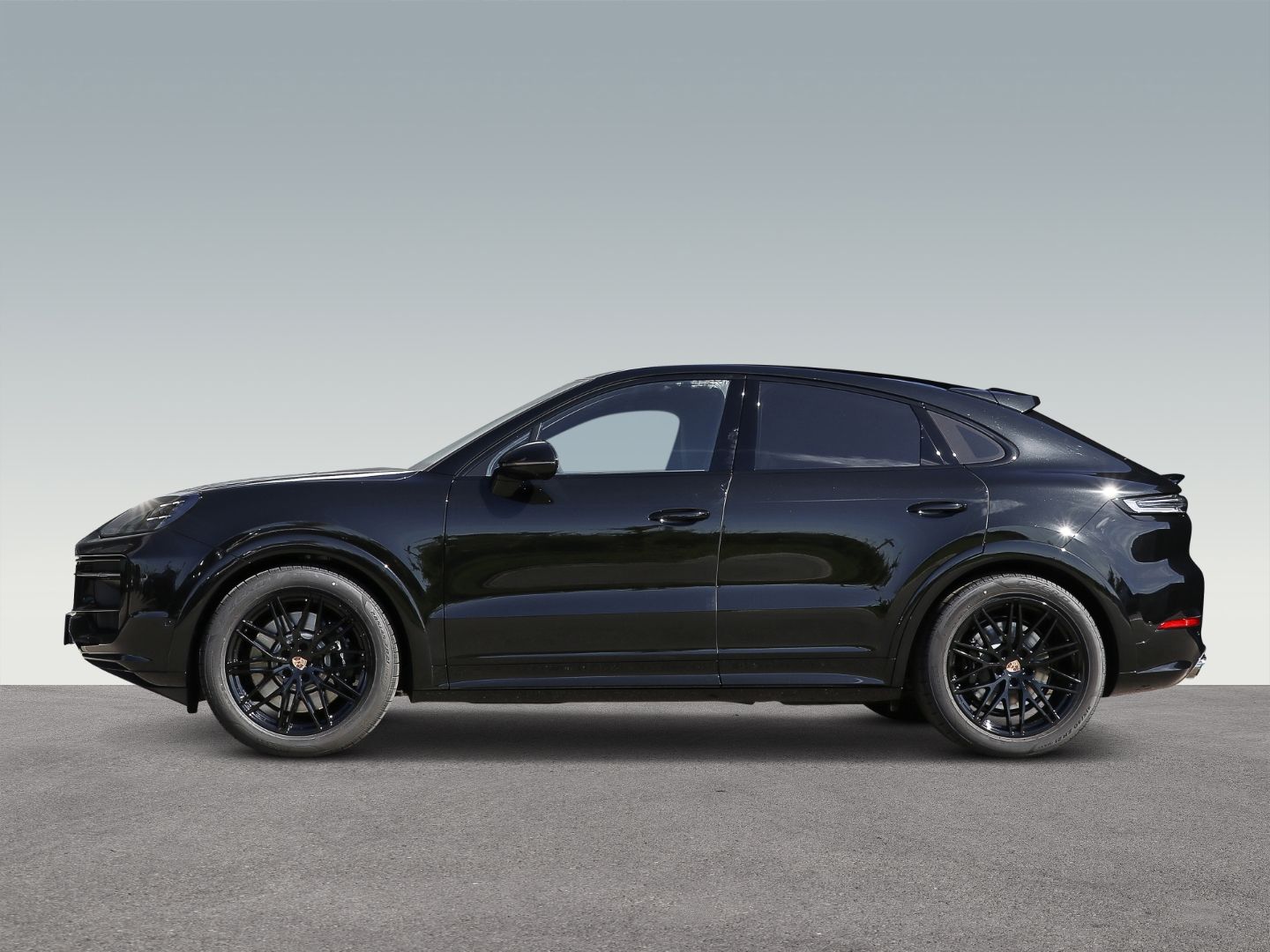Porsche Cayenne GTS Coupe Burmester HA-Lenkung InnoDrive