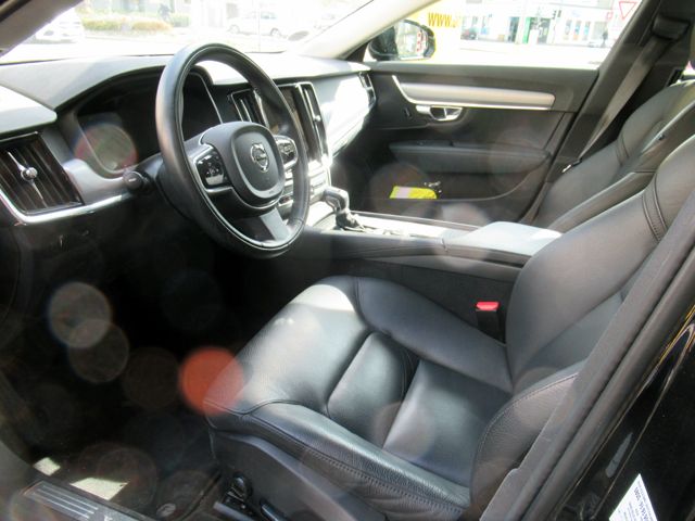 Volvo S90 D5 Aut AWD Momentum Pro Navi/RFK/SHZ/Leder/L
