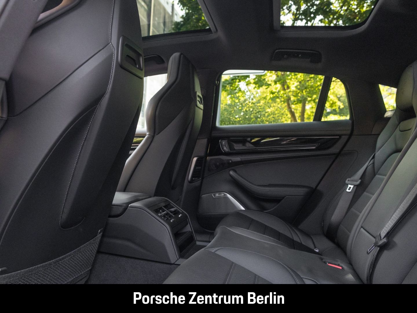 Porsche Panamera 4S E-Hybrid Surround-View Sportabgas