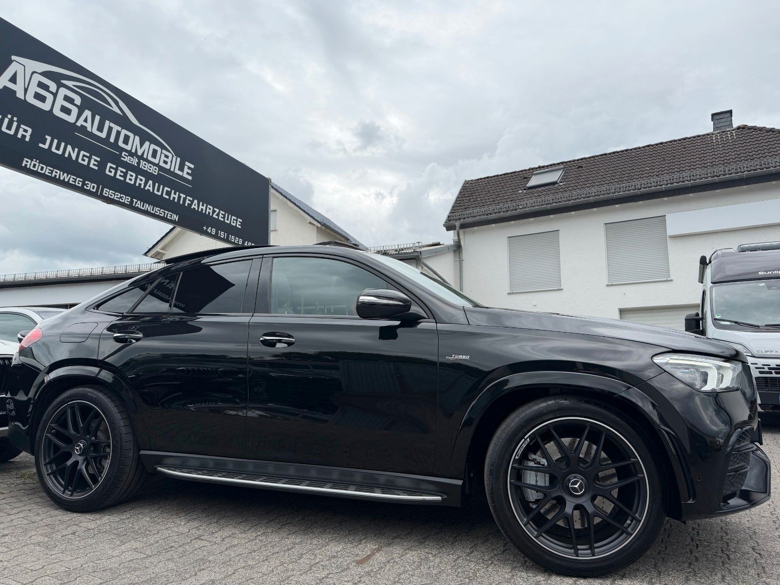 Mercedes-Benz GLE 53 AMG 4M+ PANO*Carbon*DISTR+*AHK*Massage