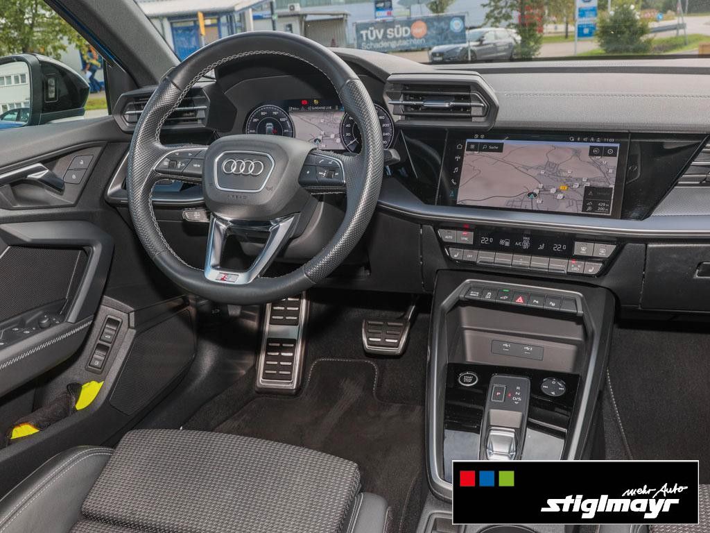 Audi A3 Sportback S-line 40 TFSIe S-tronic MATRIX+NA