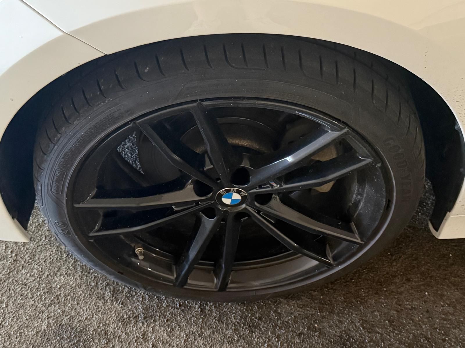 BMW 320e lim Advantage - Samsaru's Car Outlet