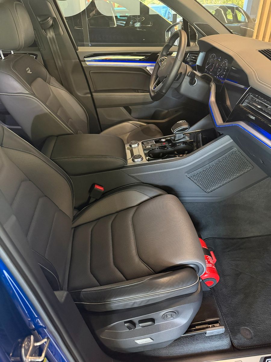 Volkswagen Touareg R-Line 4Motion*GARANTIE*ALLWETTER*VOLL*
