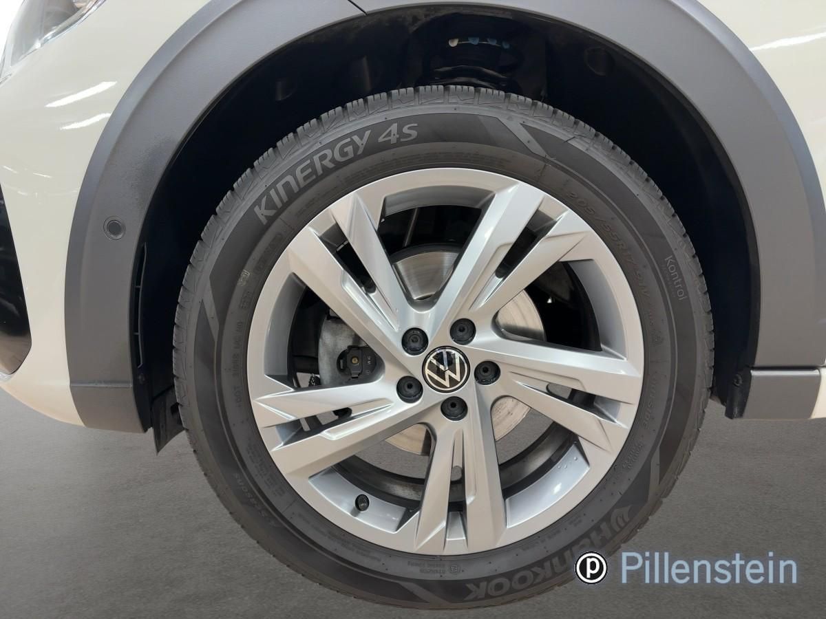 Volkswagen Taigo R-LINE 1.0 TSI - Samsaru's Car Outlet