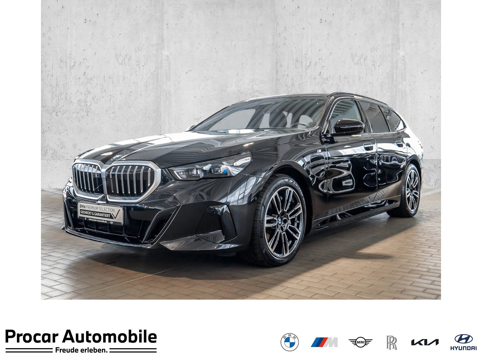 BMW 550e xDrive Touring MSport AHK ACC Pano 360Grad 
