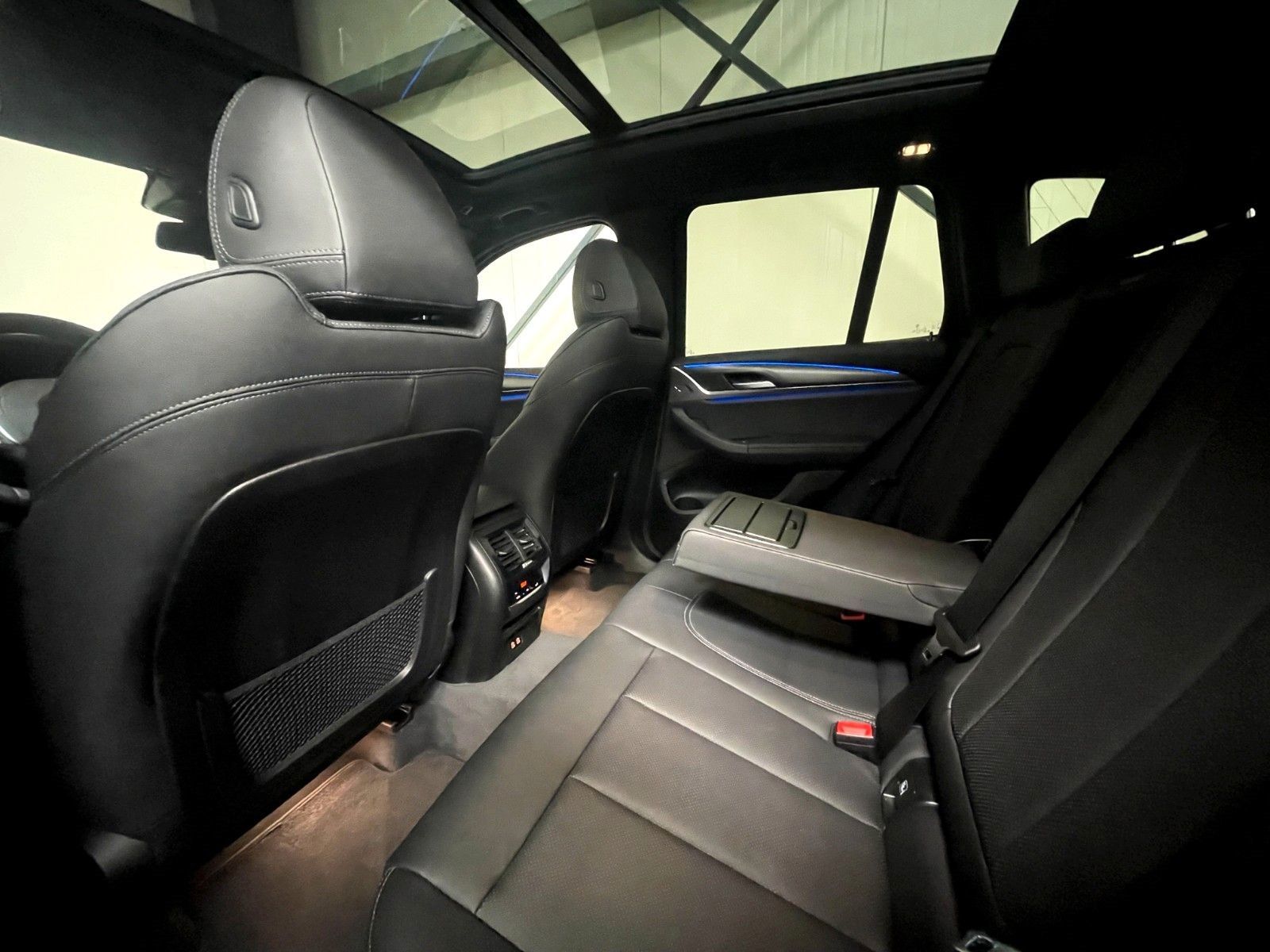 BMW X3 xDrive 20d M Sport - Samsaru's Car Outlet