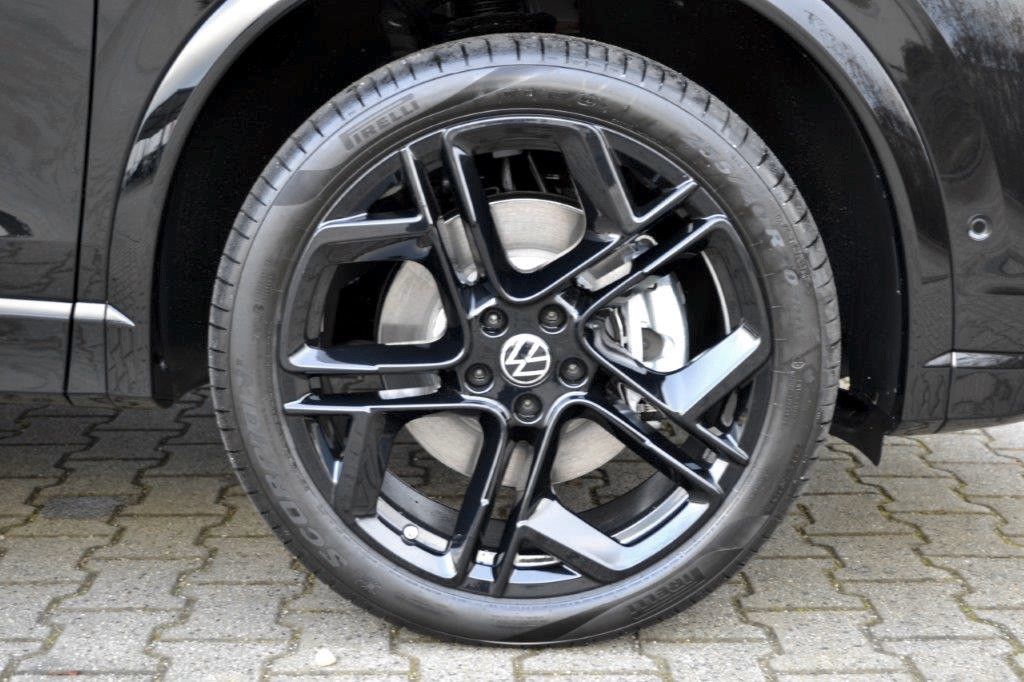 Volkswagen Tiguan 2.0 TSI 4Motion R-Line, Vollausstattung!