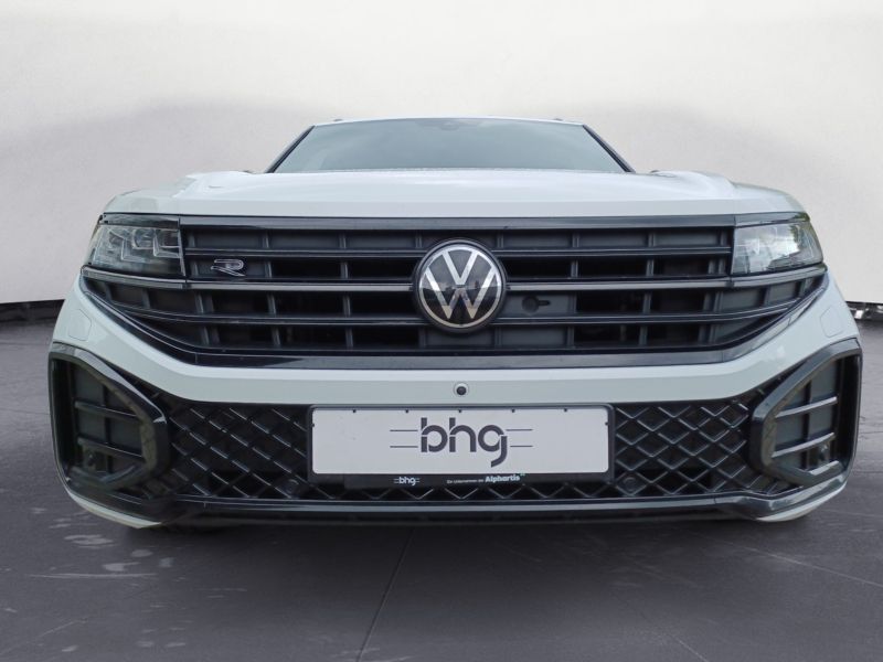 Volkswagen Touareg 3.0 V6 TDI 4Motion R-Line - Samsaru's Car Outlet