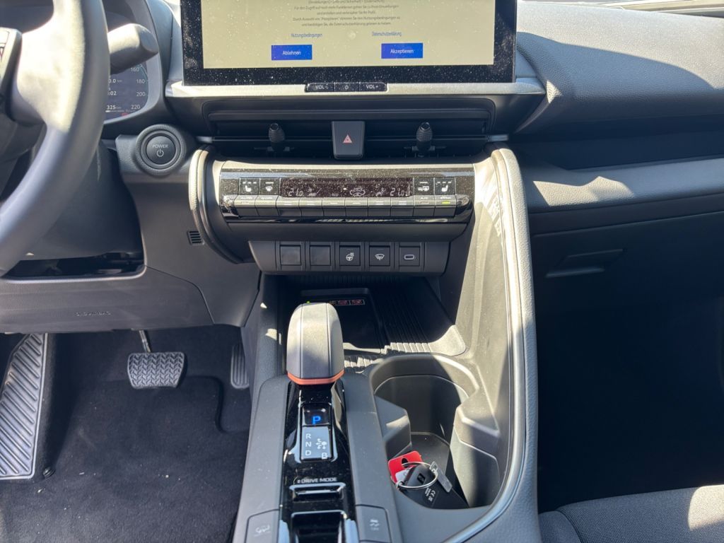 Toyota C-HR 2.0 Plug-in-Hybrid Teamplayer