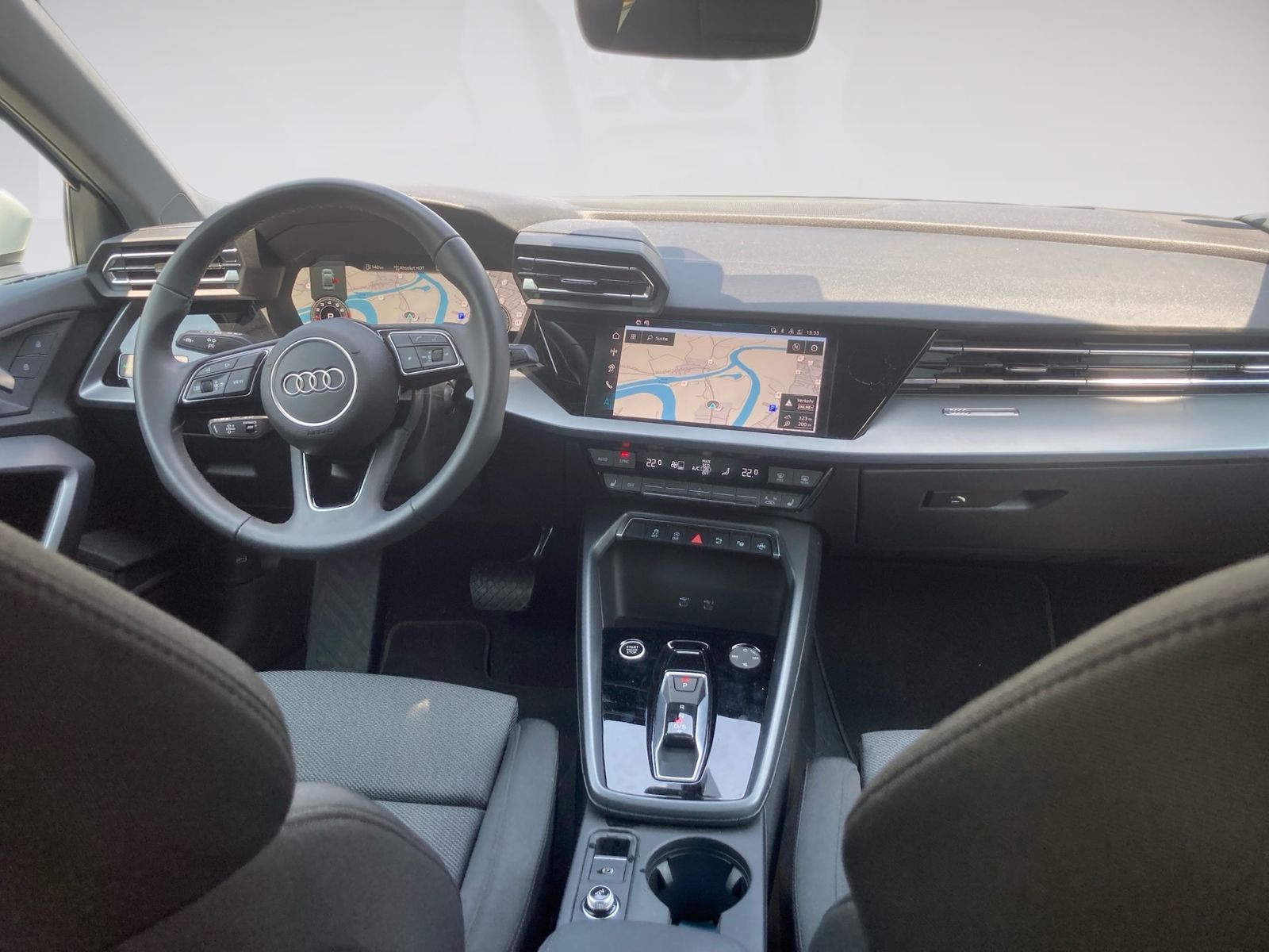Audi A3 Limousine ADVANCED 30TFSI - Samsaru's Car Outlet