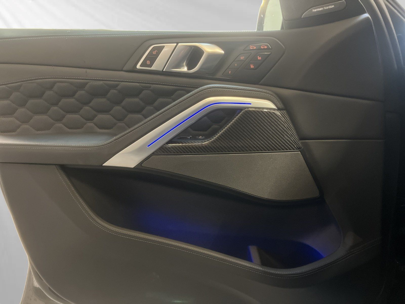 BMW X6 M Competition AHK|SkyLounge|DA&PA-Prof.|H/K