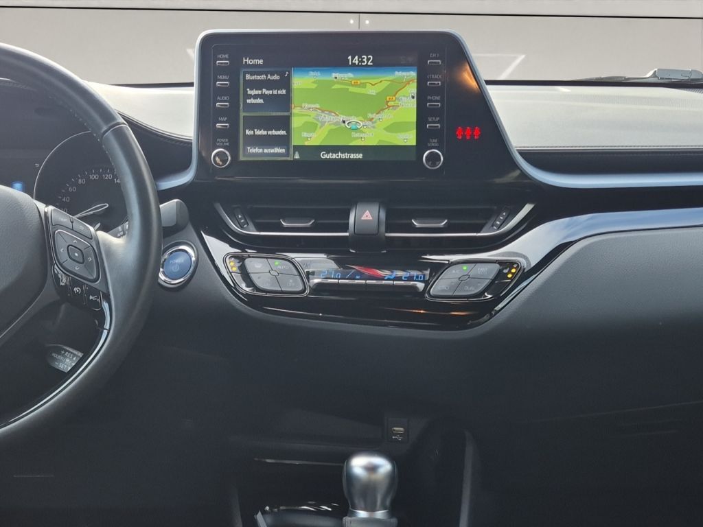 Toyota C-HR 2.0 Hybrid Team Deutschland