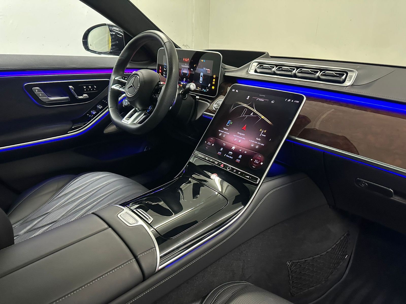Mercedes-Benz S 63 E Performance L *PANORAMA*FONDENTERTAINMENT