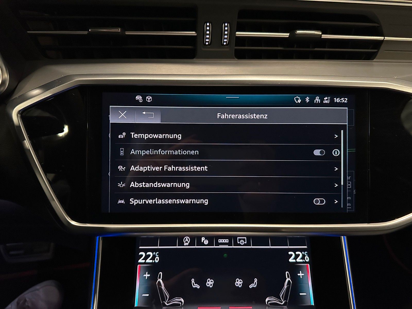 Audi RS6 Avant 4.0 TFSI quattro*LASER*PANORAMA*DYNAMI