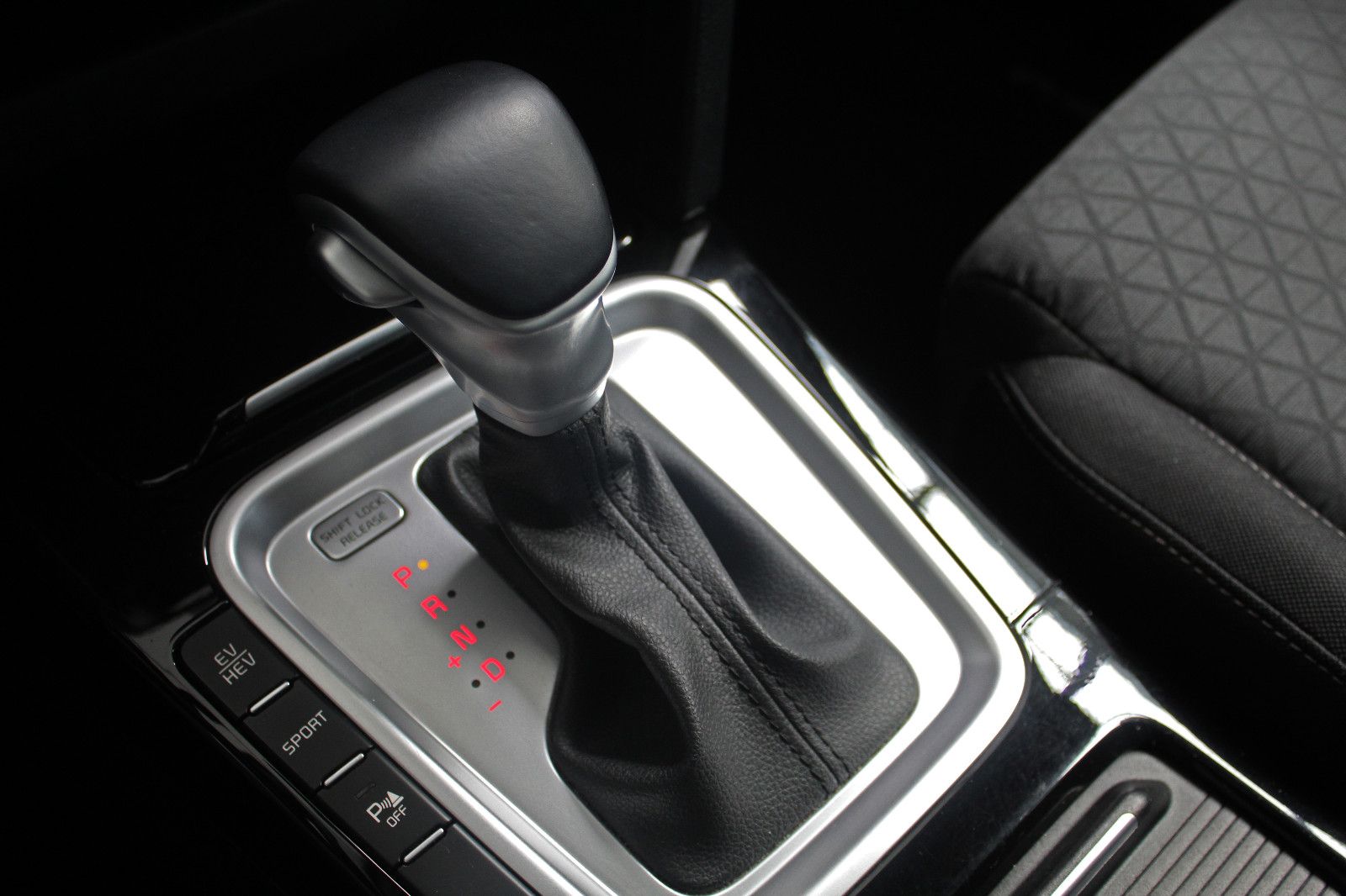 Kia Ceed Sportswagon Plug-in Hybrid Vision - Samsaru's Car Outlet