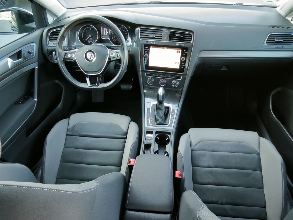Volkswagen Golf Variant 2.0 TDI DSG Comfortline - Samsaru's Car Outlet