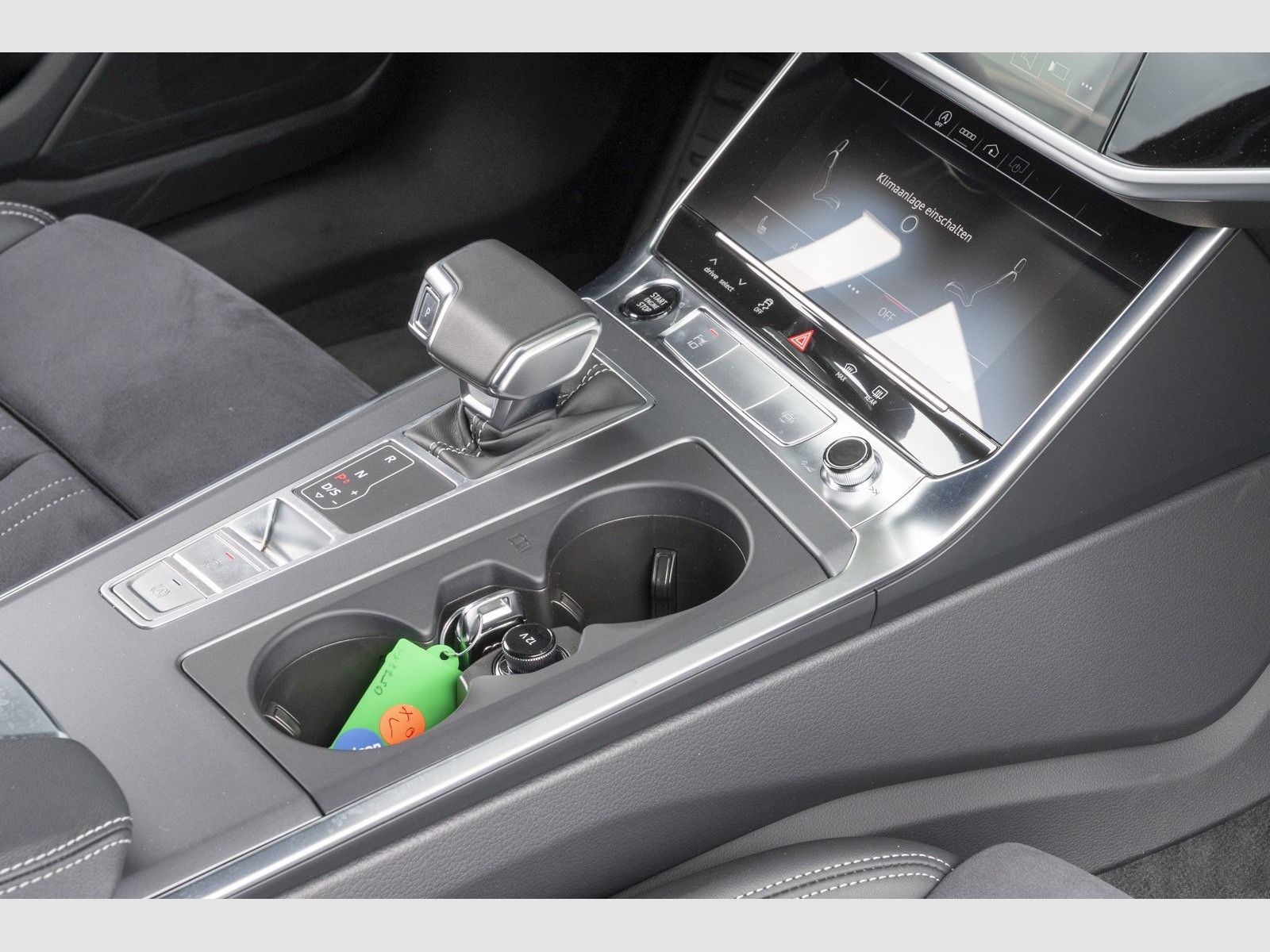 Audi A6 Avant 35 TDI advanced - Samsaru's Car Outlet
