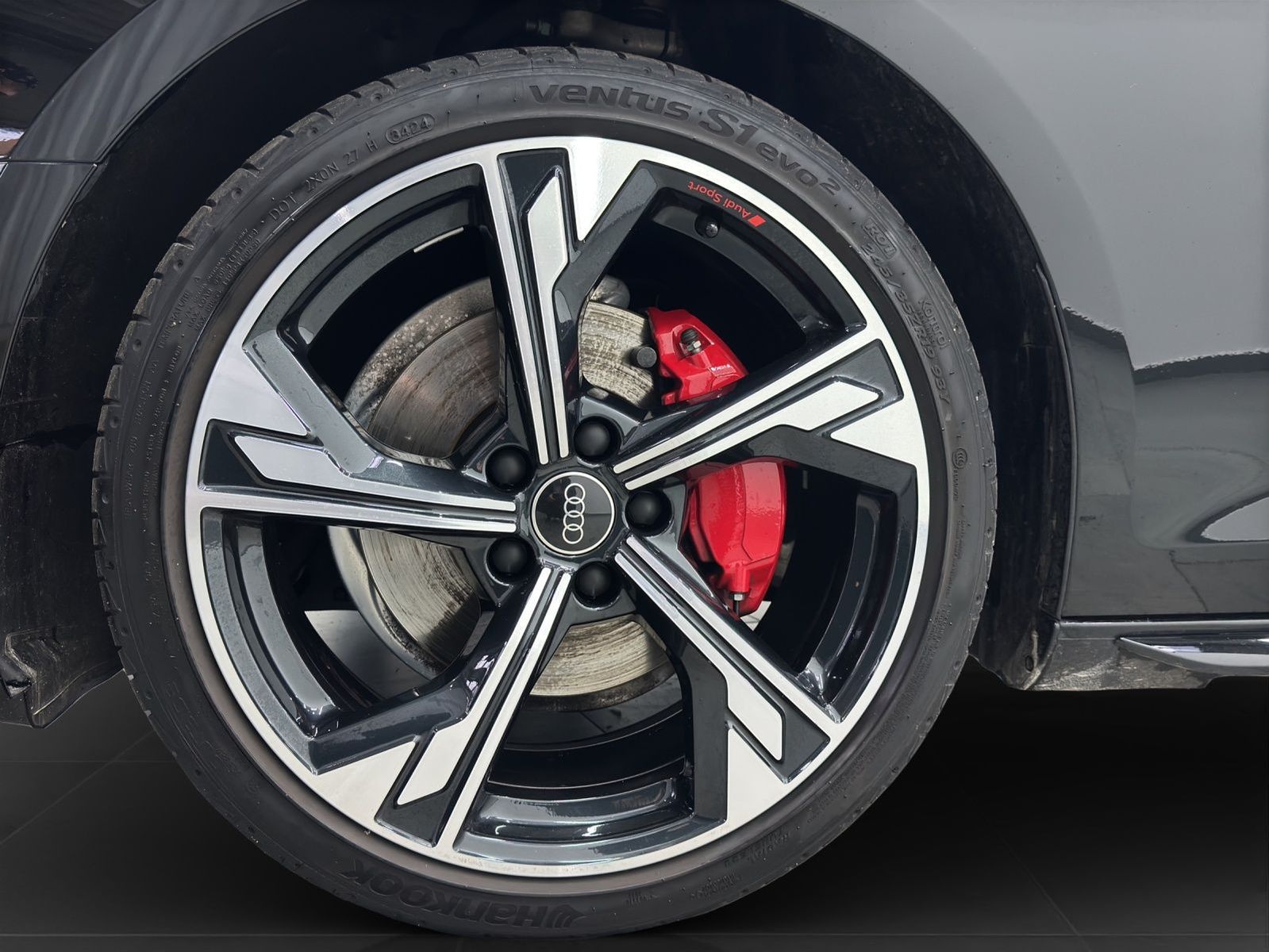 Audi A4 Avant 40 TFSI Q 2x S LINE AHK MATRIX-LED LM19