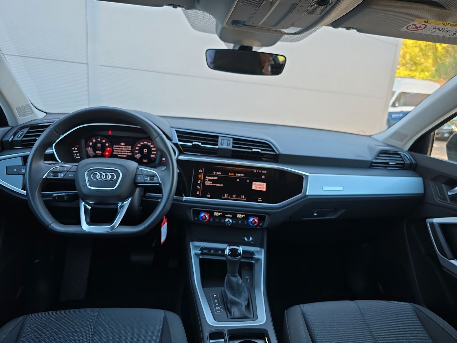 Audi Q3 Sportback 40 TFSI qu S line - Samsaru's Car Outlet