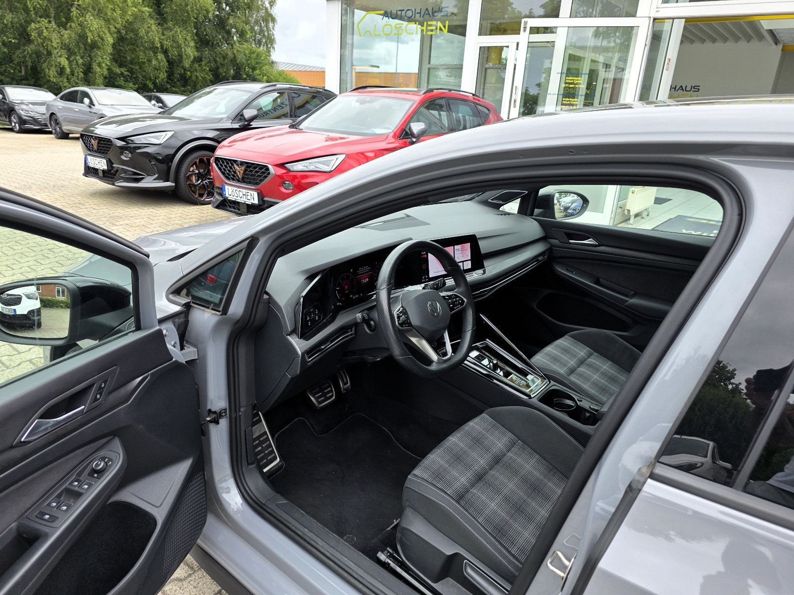 Volkswagen Golf VIII Limo GTD Black Style Pano HarmanKardon