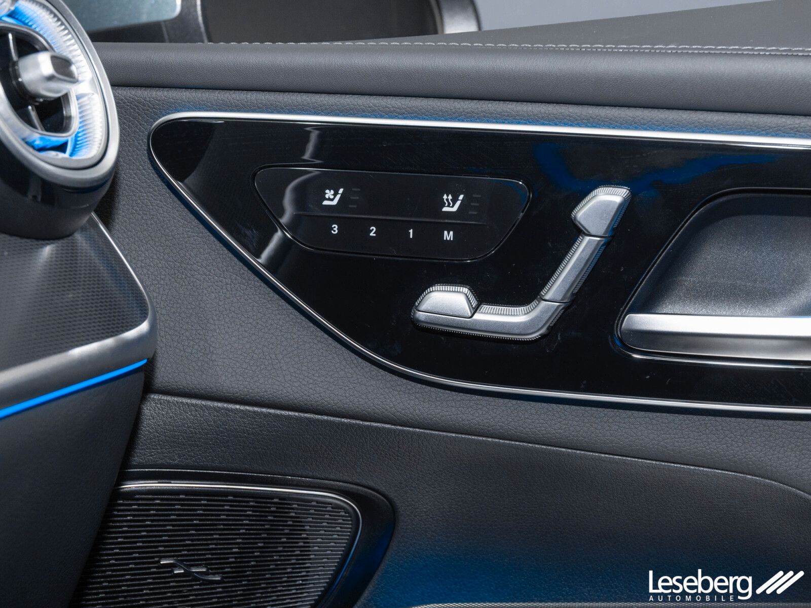 Mercedes-Benz GLC 300 de 4M AVANTGARDE LED /Pano /AHK /Head-Up