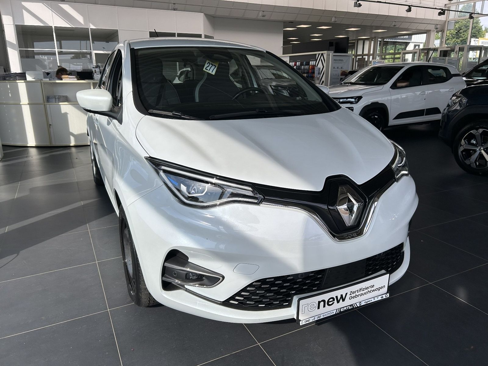 Renault ZOE EXPERIENCE R110 Z.E. 50 - Samsaru's Car Outlet