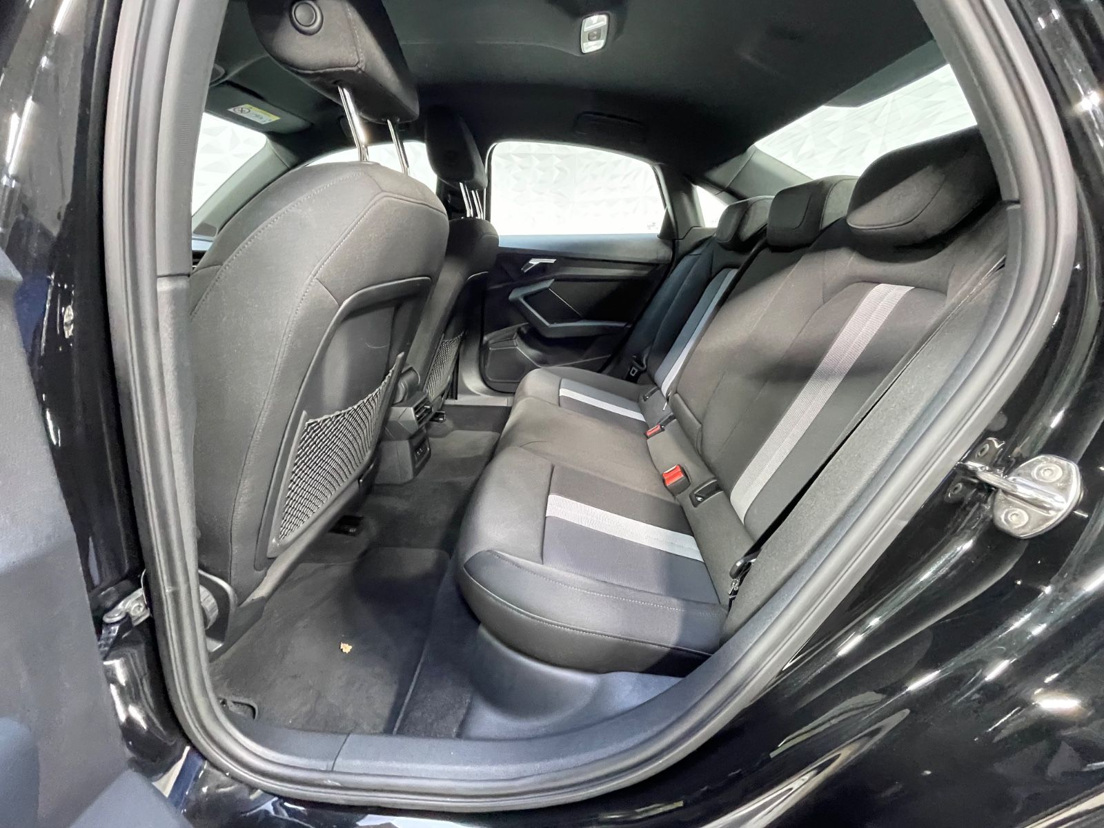 Audi A3 Limousine 35 TDI S line+LED+NAVI+ACC+DAB+SOUN